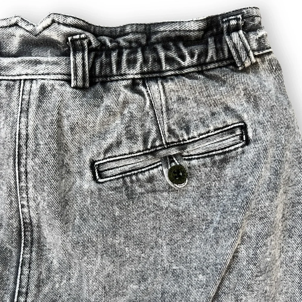 Vintage 80s NIKE Challenge Court Jean Skirt Black Acid-Wash with Pockets
